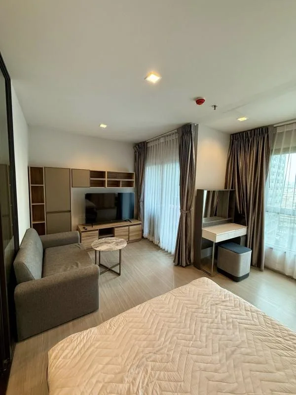 Property photos for LIFE Asoke - Rama 9