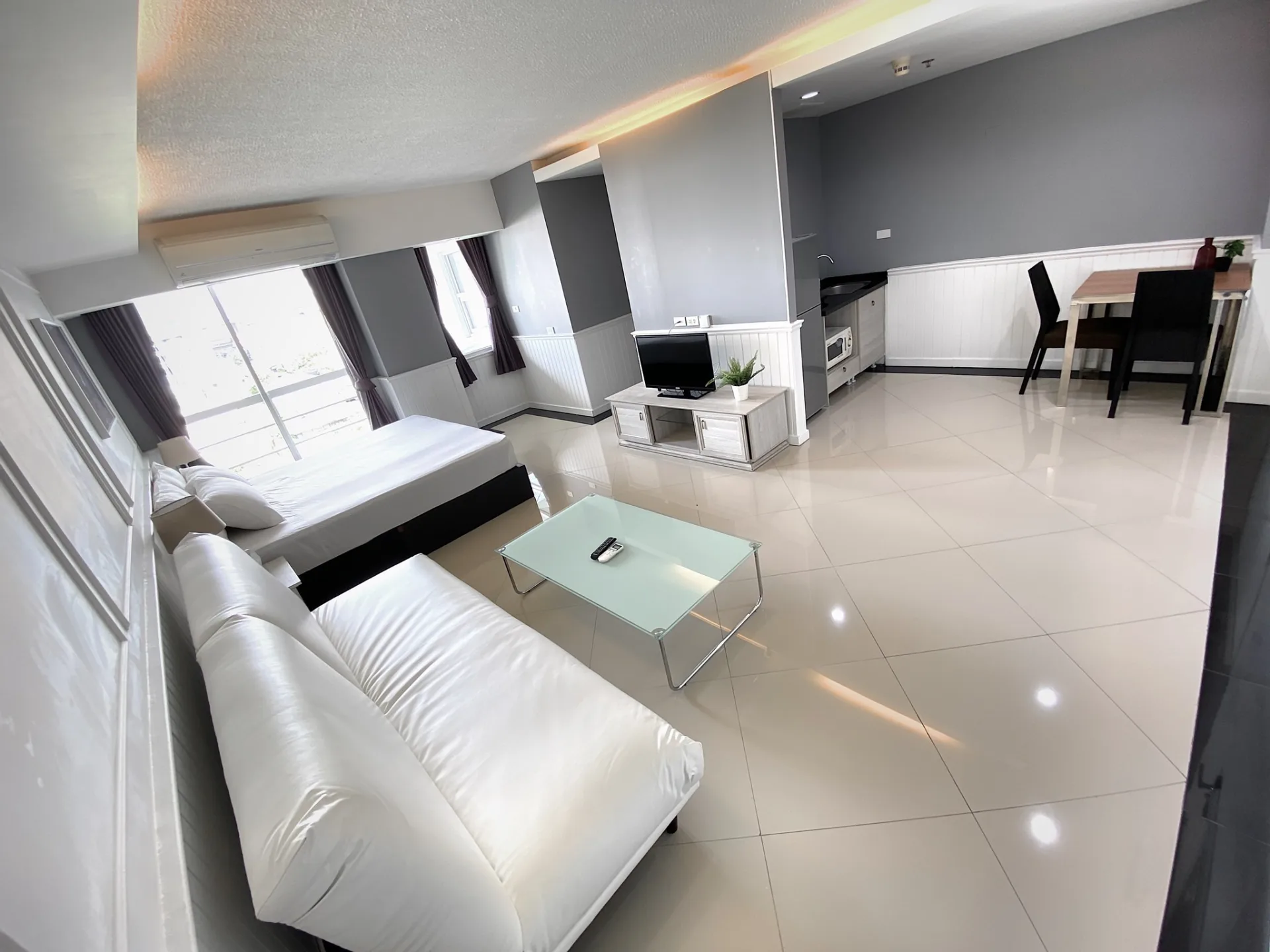 Property photos for The Waterford Sukhumvit 50 Onnut
