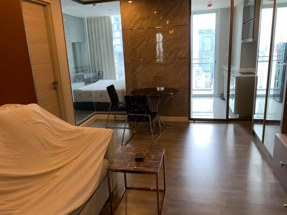 Property photos for The room Sathorn - TanonPun