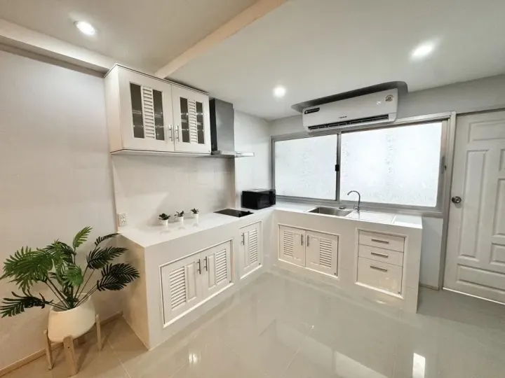 Property photos for Siam Condominium