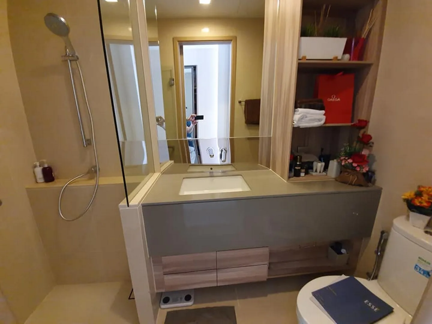 Property photos for The Esse Asoke