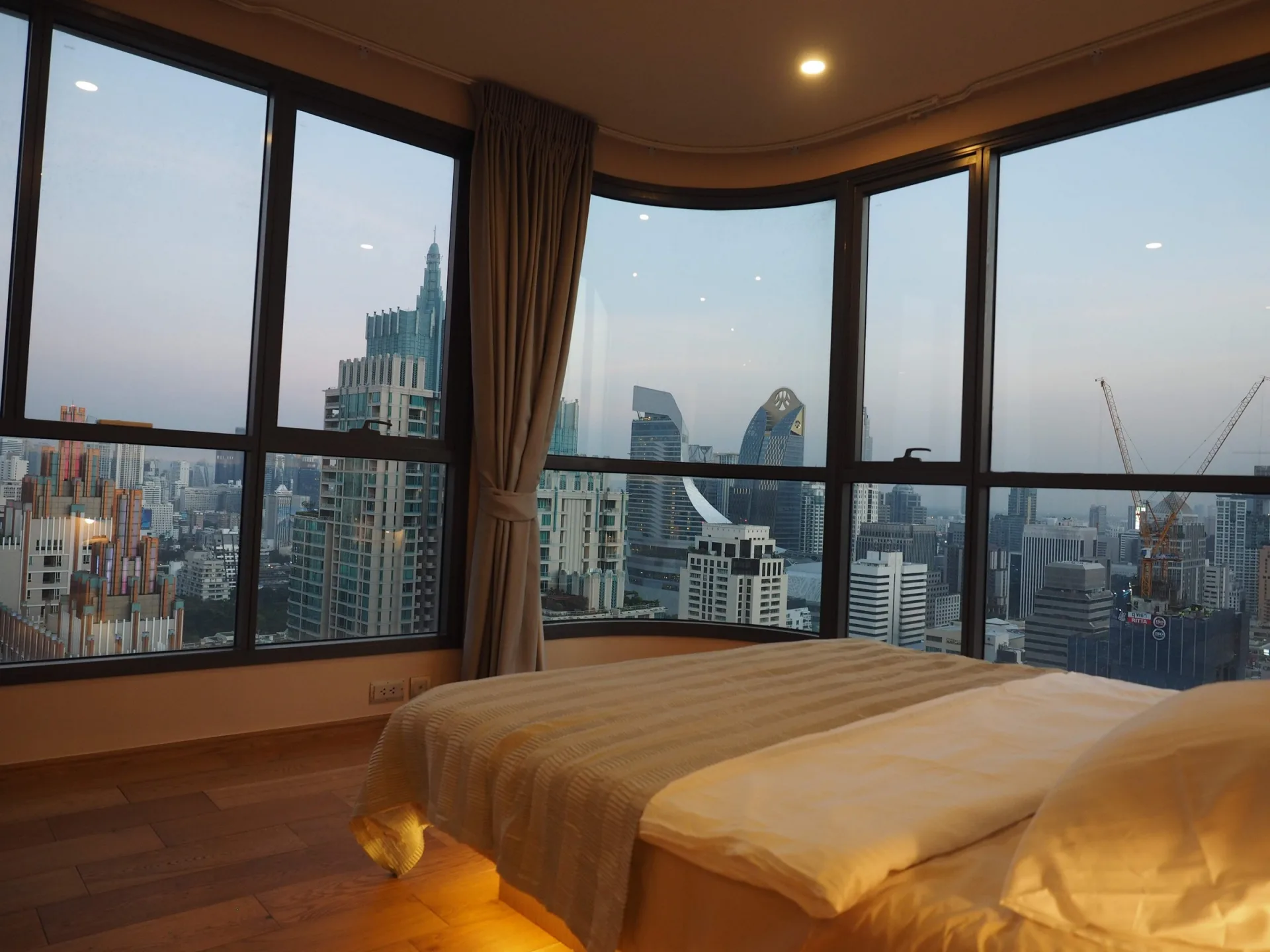 Property photos for Q Chidlom - Phetchaburi
