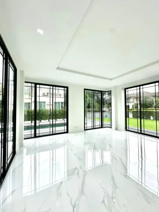 Property photos for Nusasiri Rama II