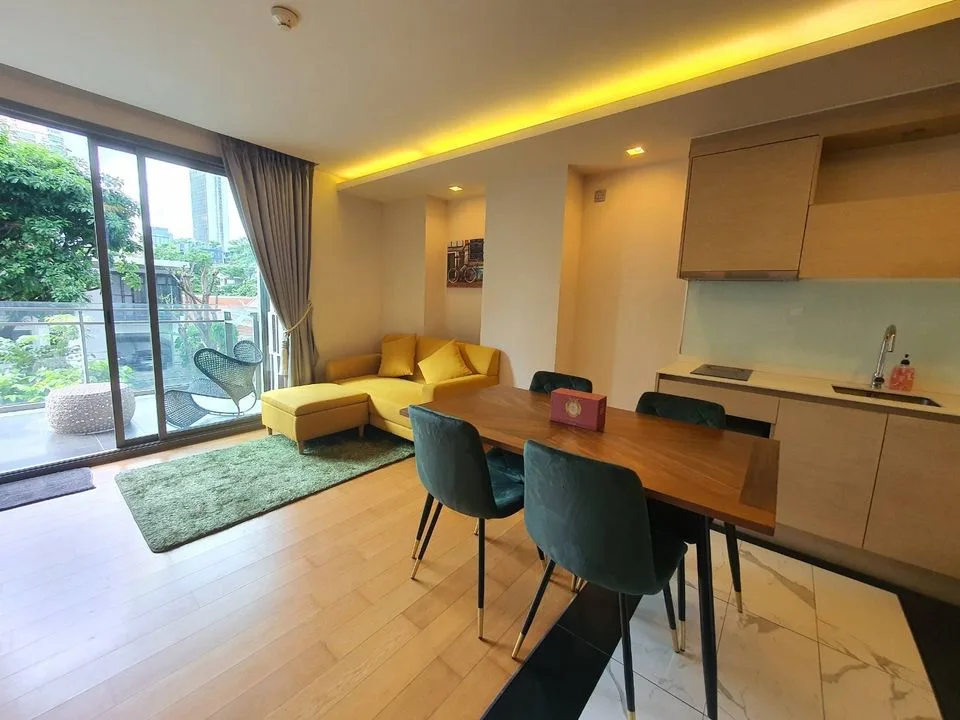 Property photos for Via Botani