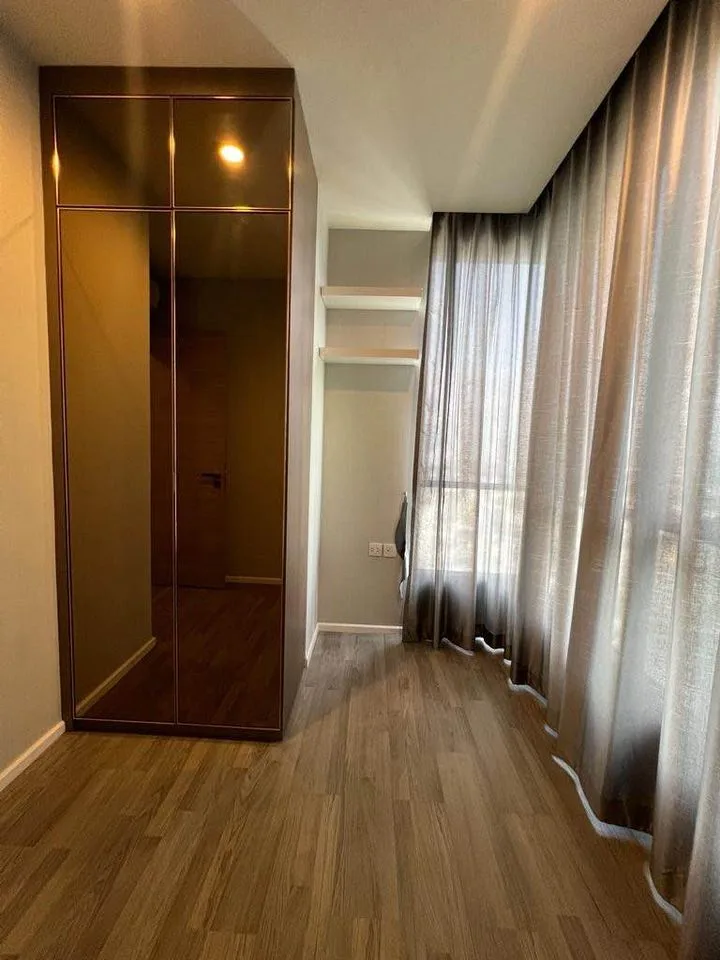 Property photos for The Room Sathorn - St.Louis