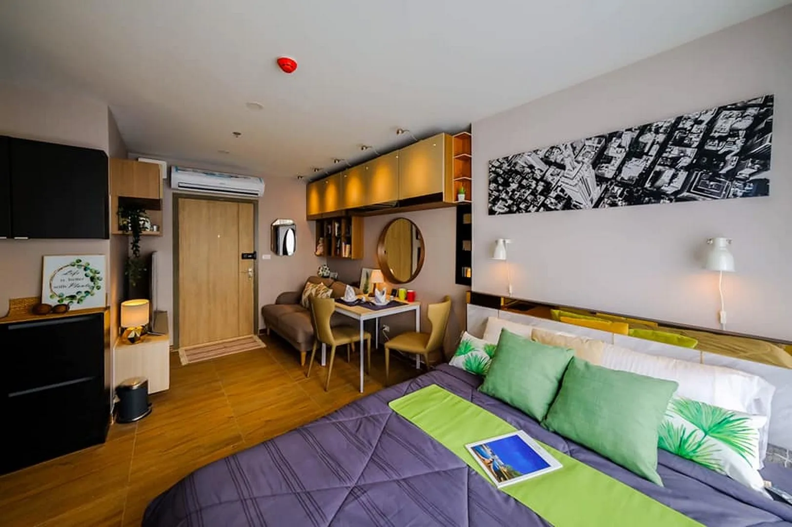 Property photos for IDEO O2