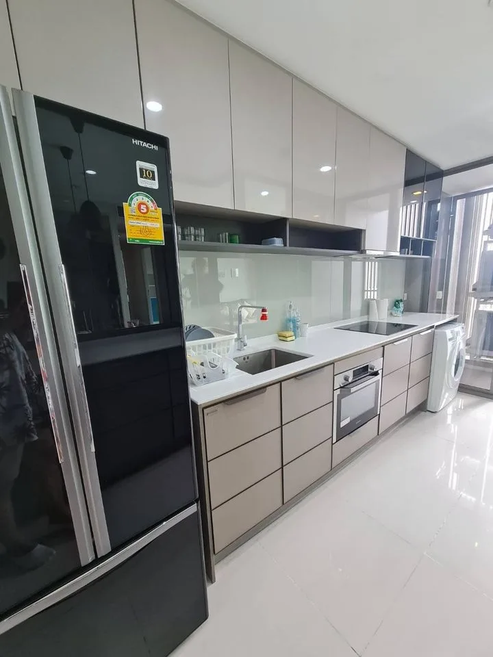 Property photos for 333 Riverside