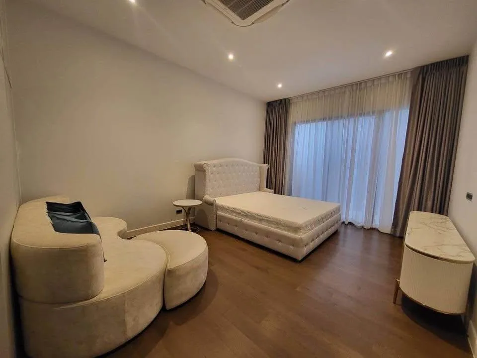 Property photos for Bugaan Krungthep Kreetha