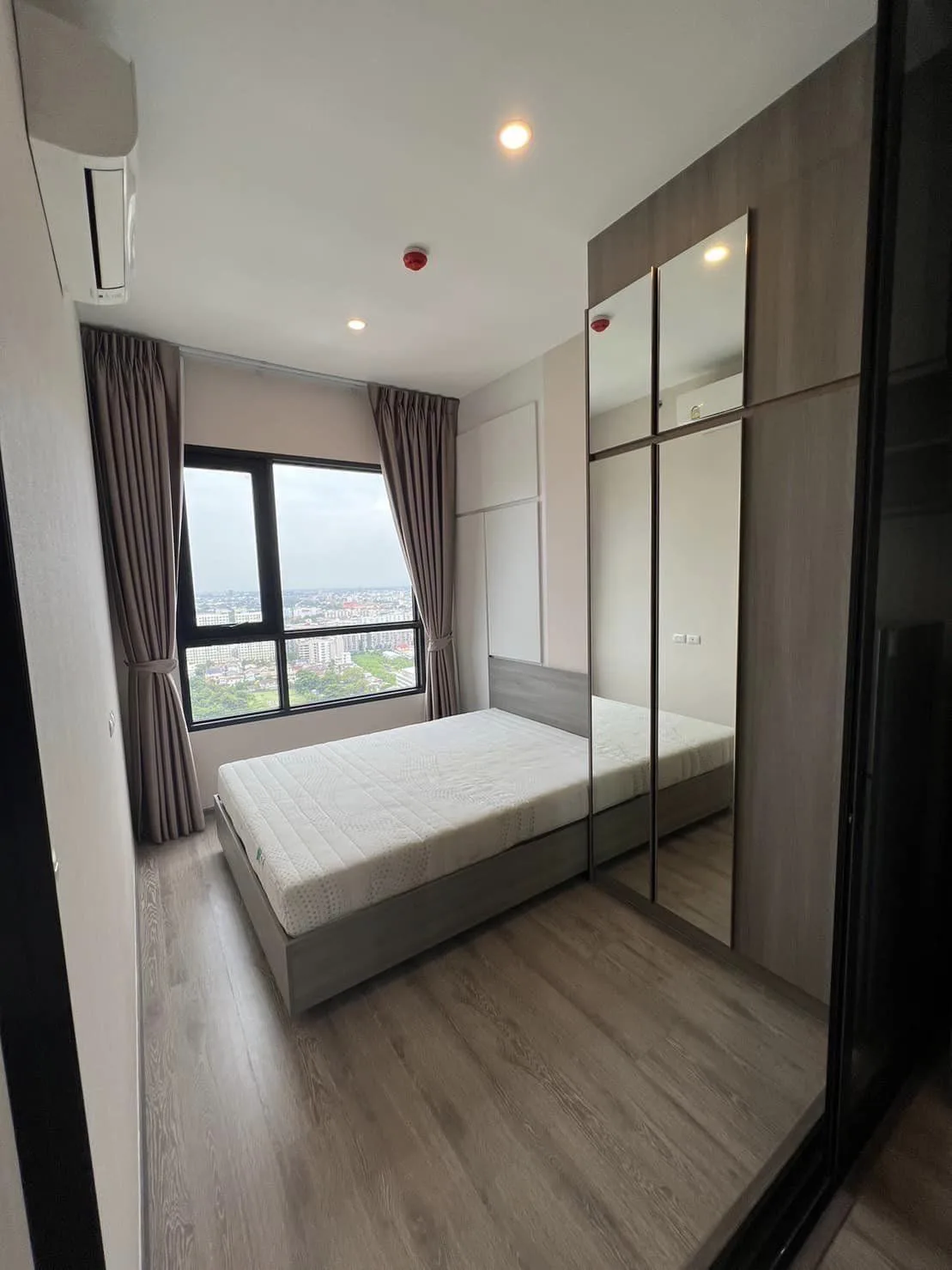 Property photos for Knightsbridge Prime Onnut
