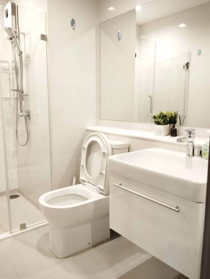 Property photos for Life Asoke Hype