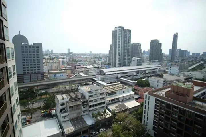 Property photos for Hive Taksin