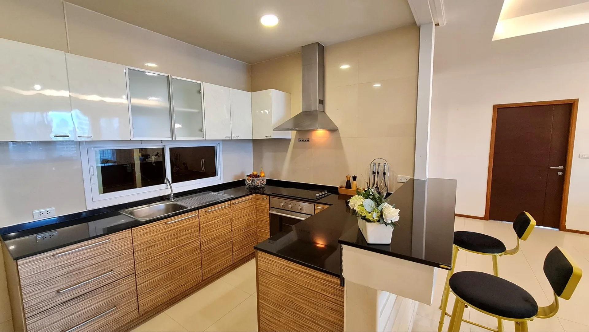 Property photos for Piyathip Place