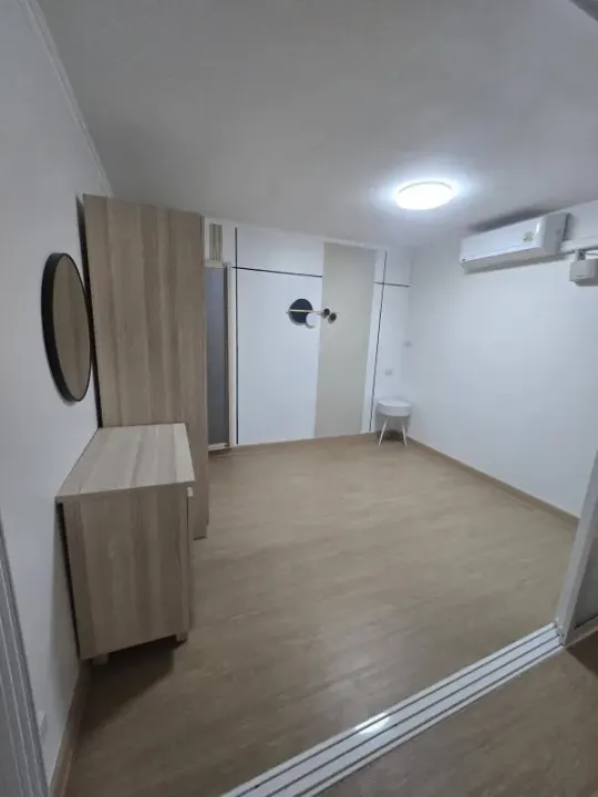 Property photos for Lumpini Place Suanplu - Sathorn