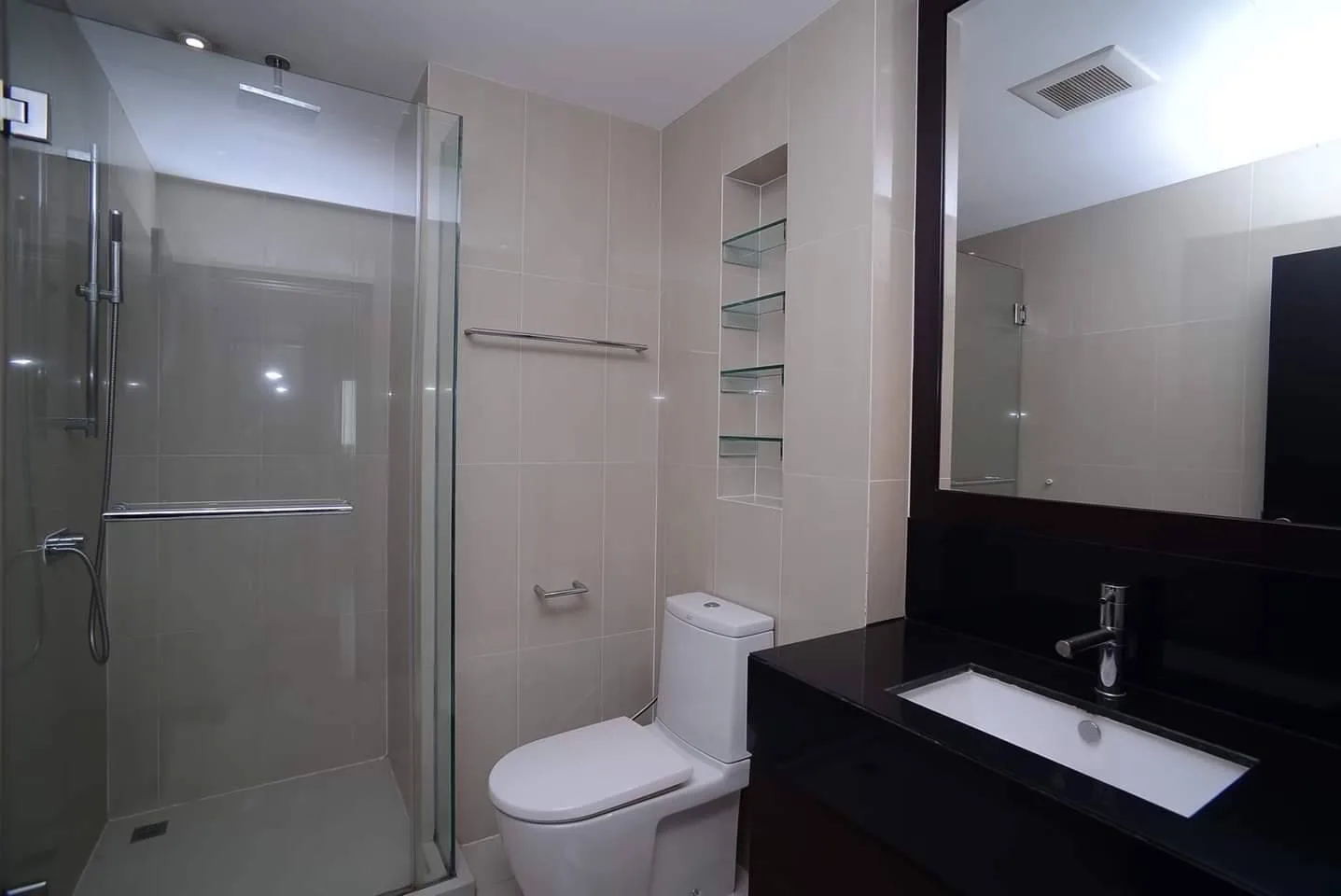Property photos for Sathorn Gardens