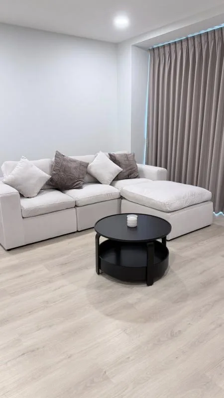 Property photos for Noble Lite