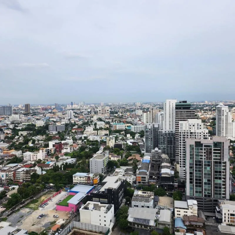 Property photos for Park Origin Thonglor