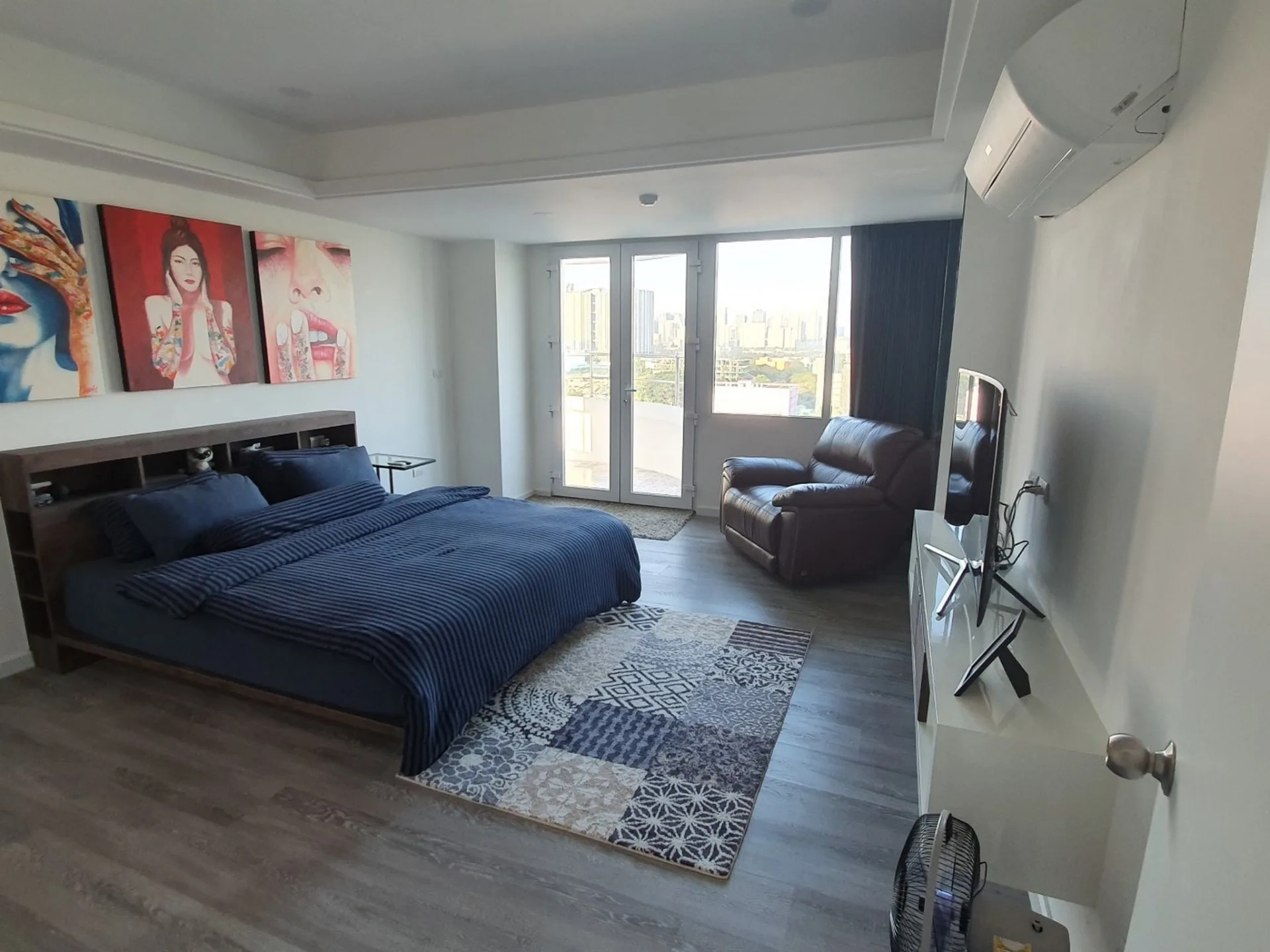Property photos for Royal Nine Residence
