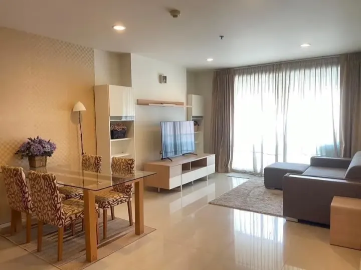 Property photos for Noble Lite