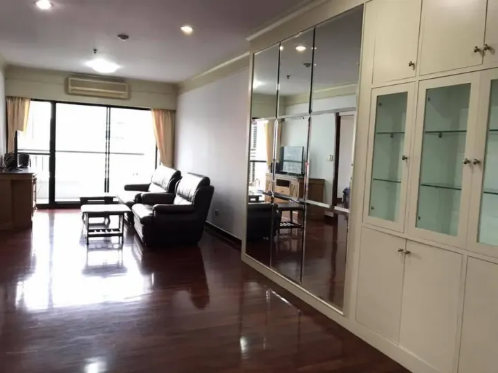 Property photos for Grand Diamond Pratunam