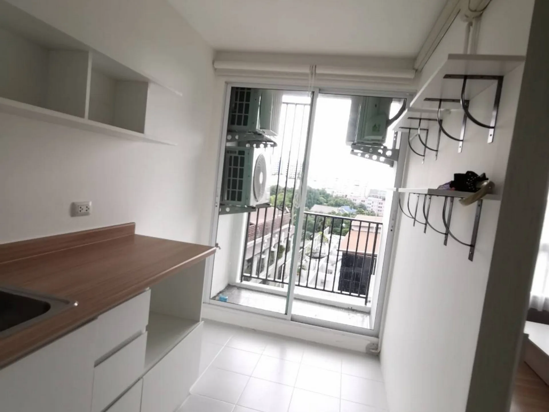 Property photos for the bella condo rama 2