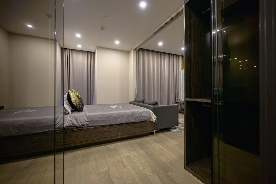 Property photos for Ashton Asoke