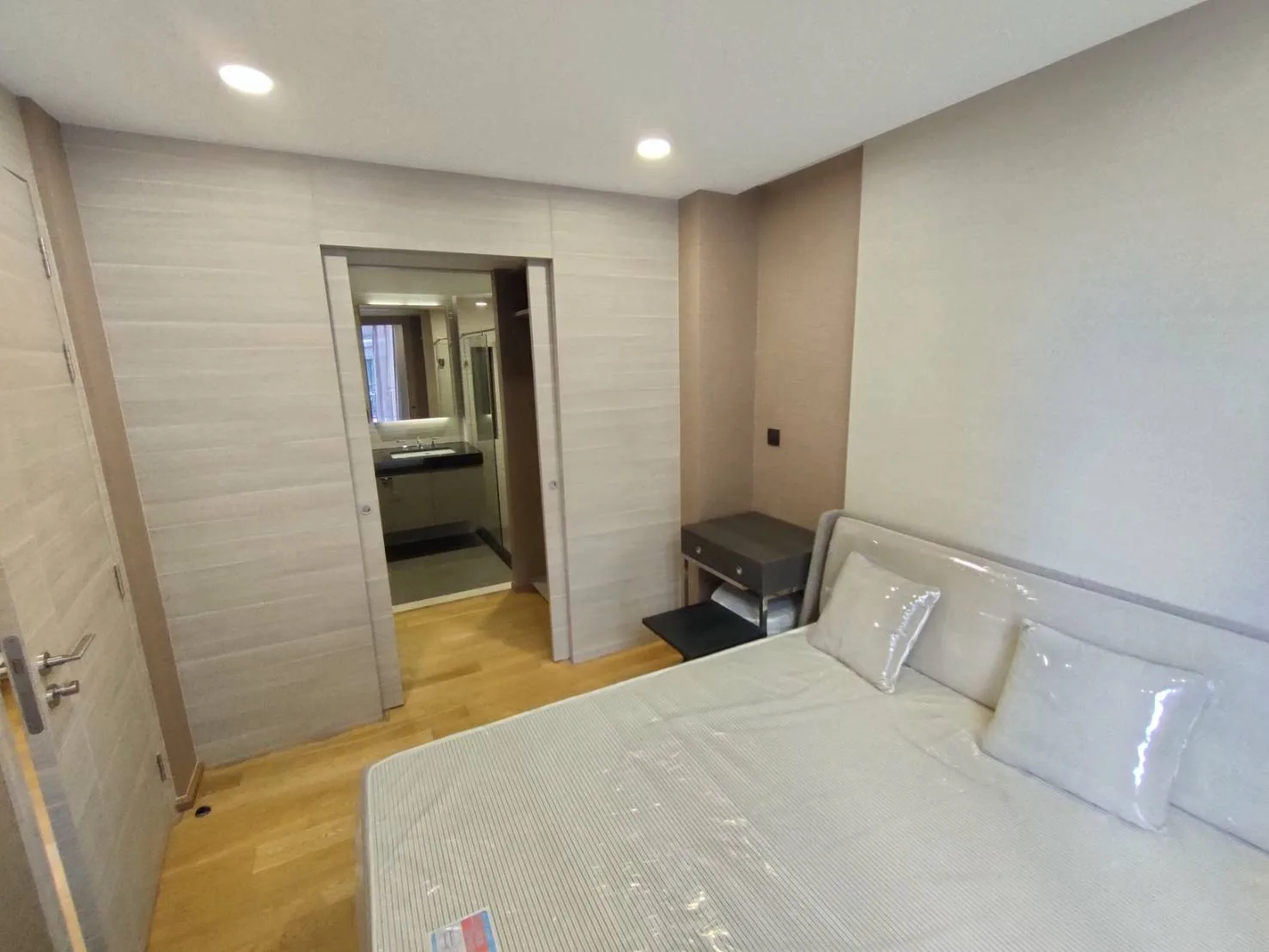 Property photos for Klass Condo Langsuan