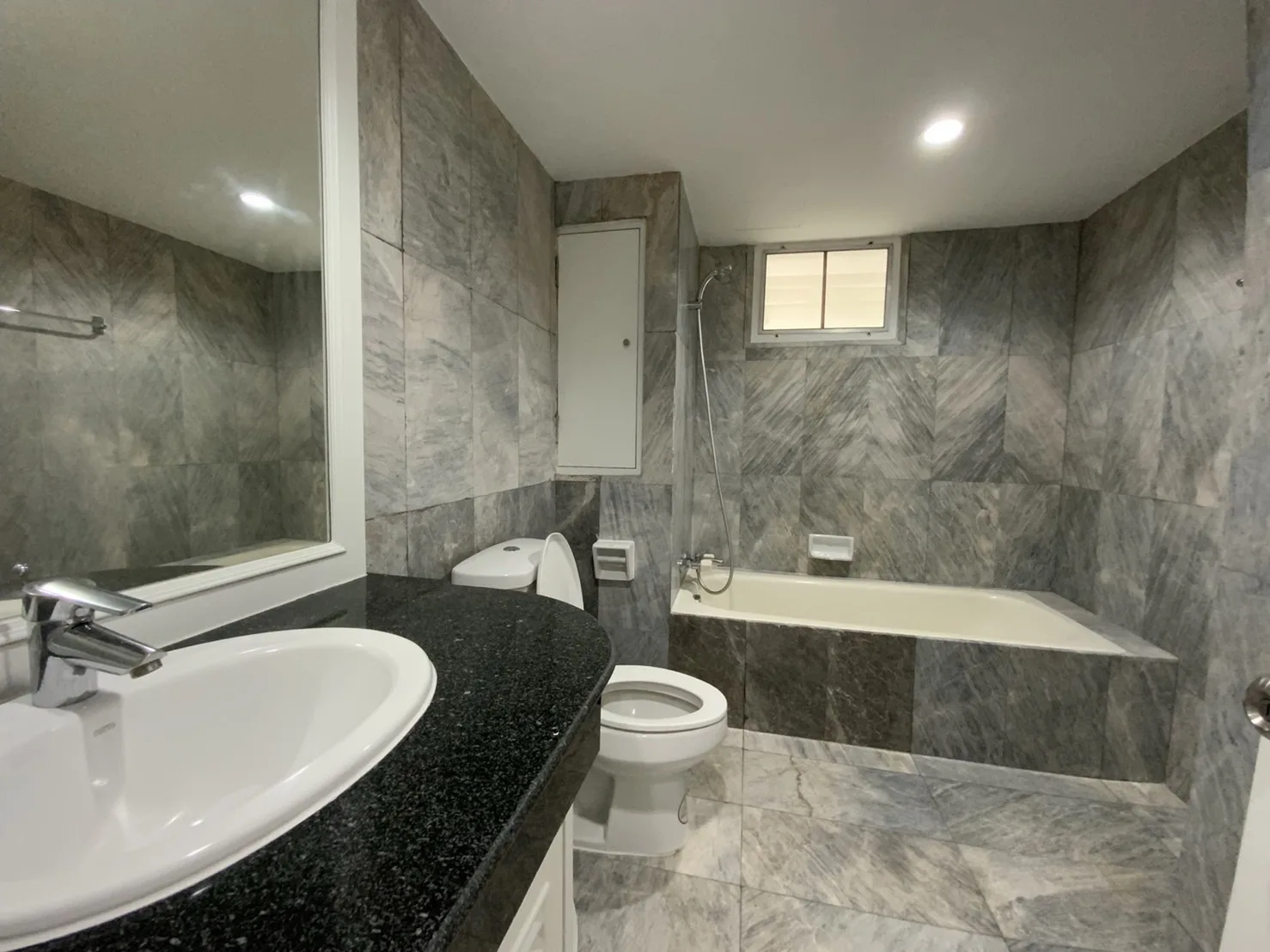 Property photos for Regent On The Park 3