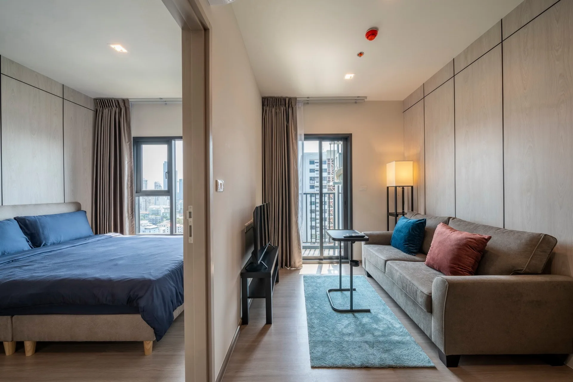 Property photos for The Base Phetchaburi-thonglor
