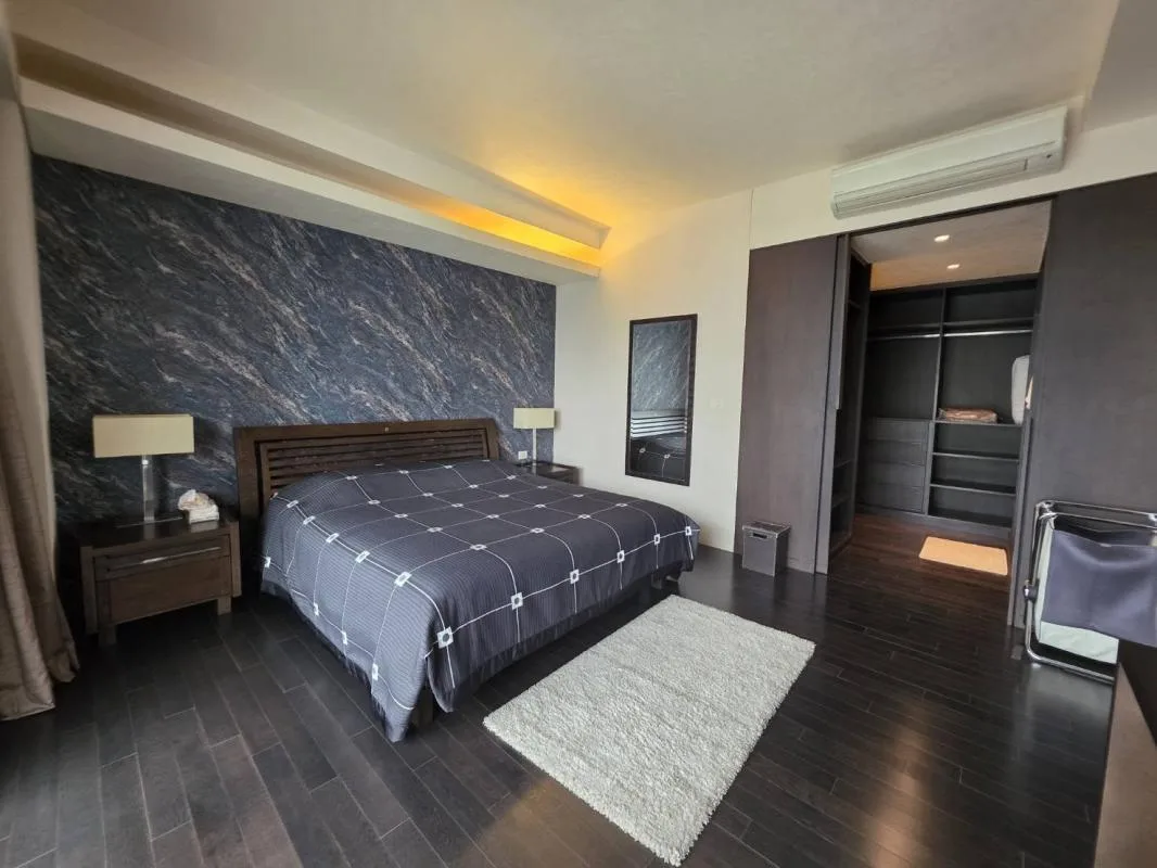 Property photos for Hansar Rajdamri