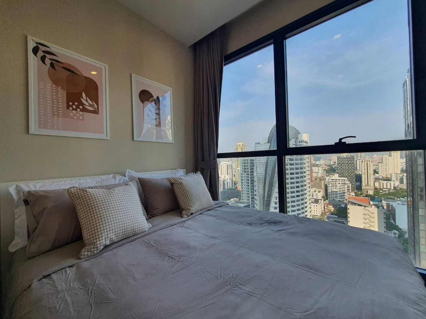 Property photos for Ashton Asoke