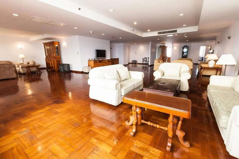 Property photos for Las Colinas