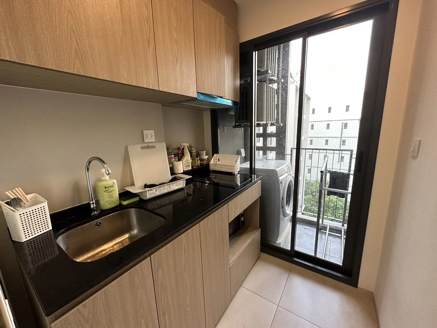 Property photos for Chambers On - nut Station