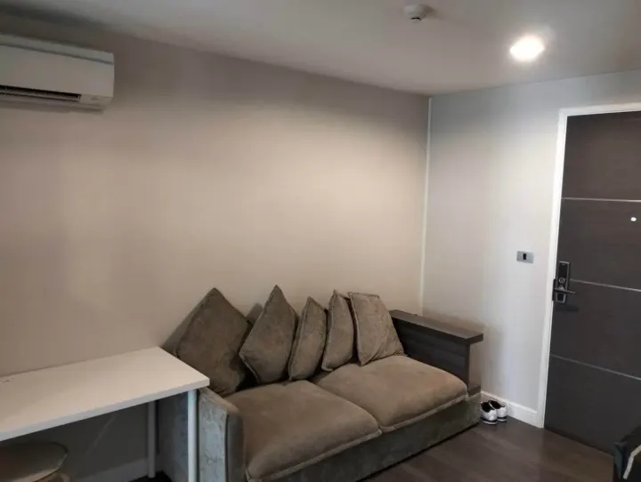 Property photos for The Crest Sukhumvit 49