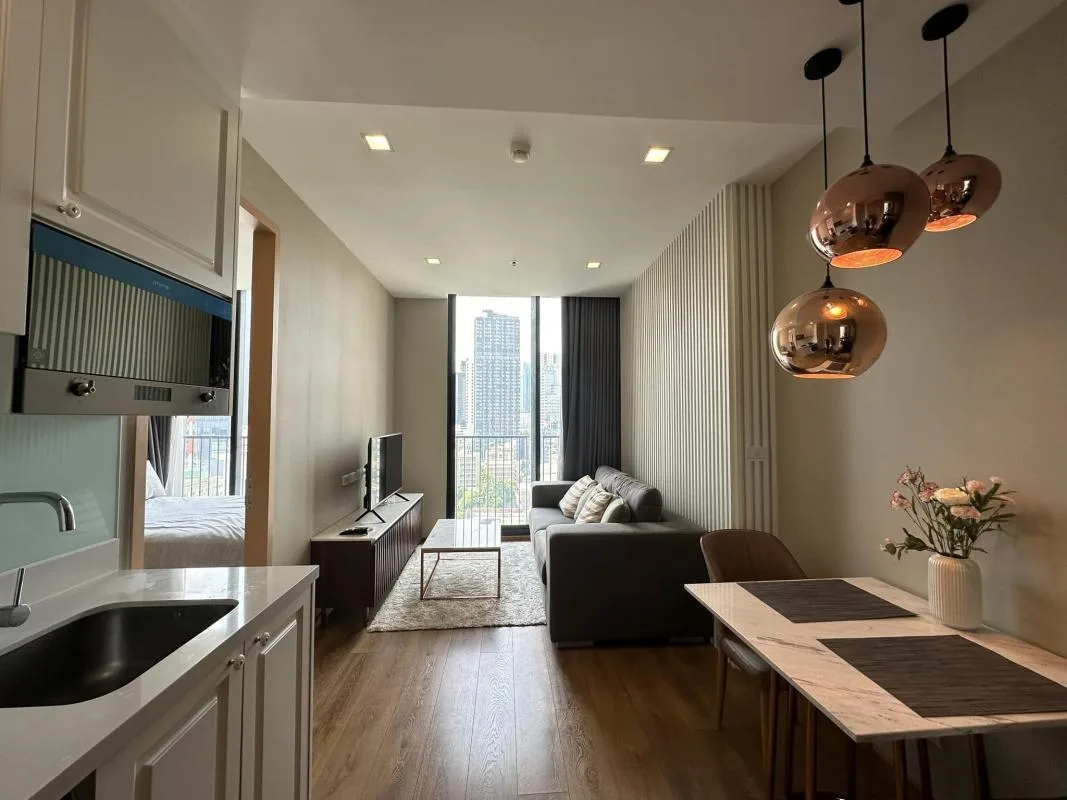 Property photos for Noble BE 33