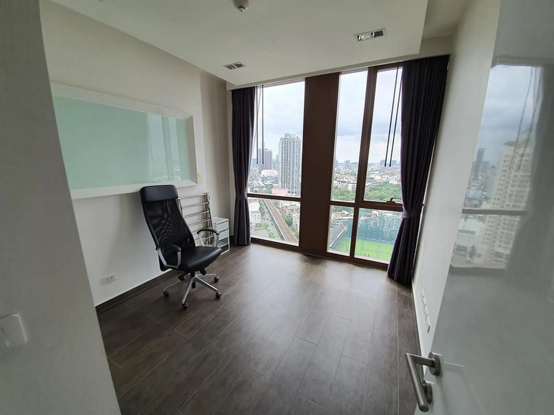 Property photos for The Lofts Ekkamai