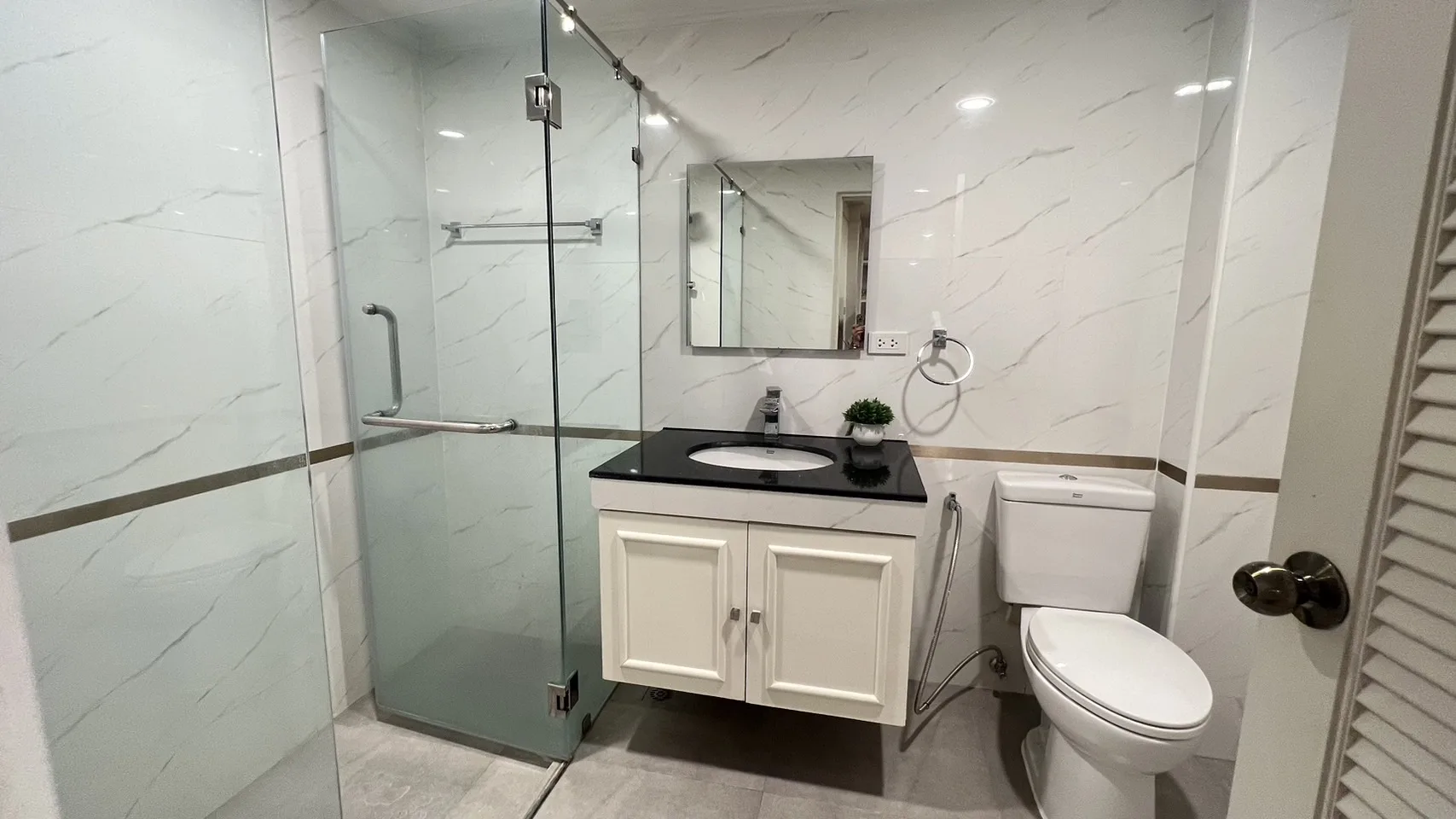 Property photos for M Tower Apartment