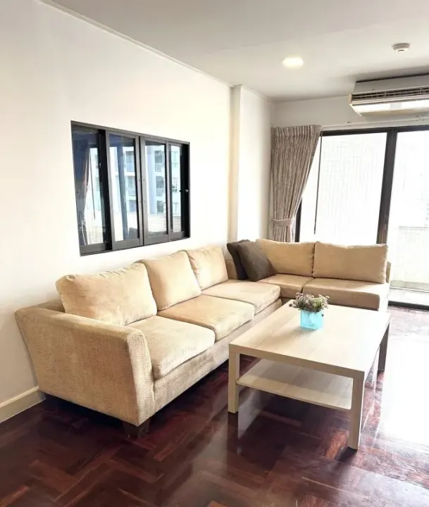 Property photos for Richmond Palace