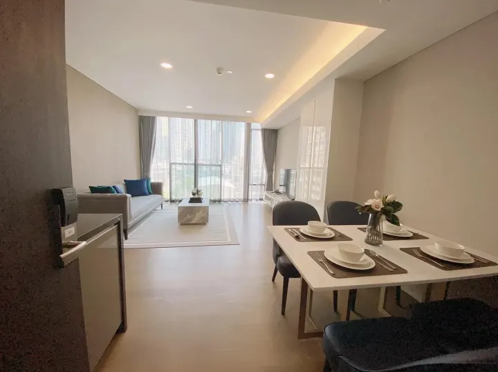 Property photos for Siamese Exclusive Queens