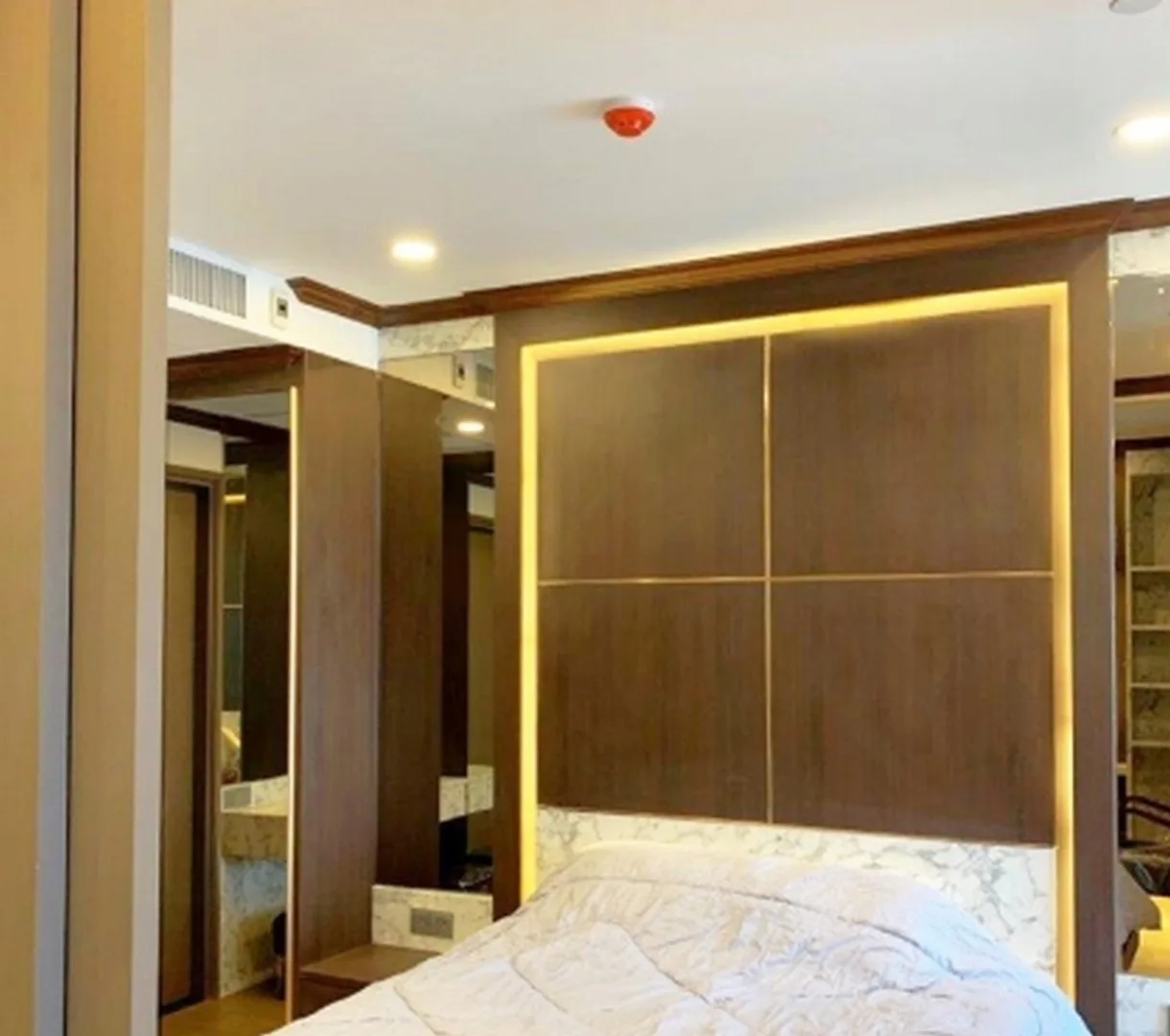 Property photos for Ashton Chula - Silom
