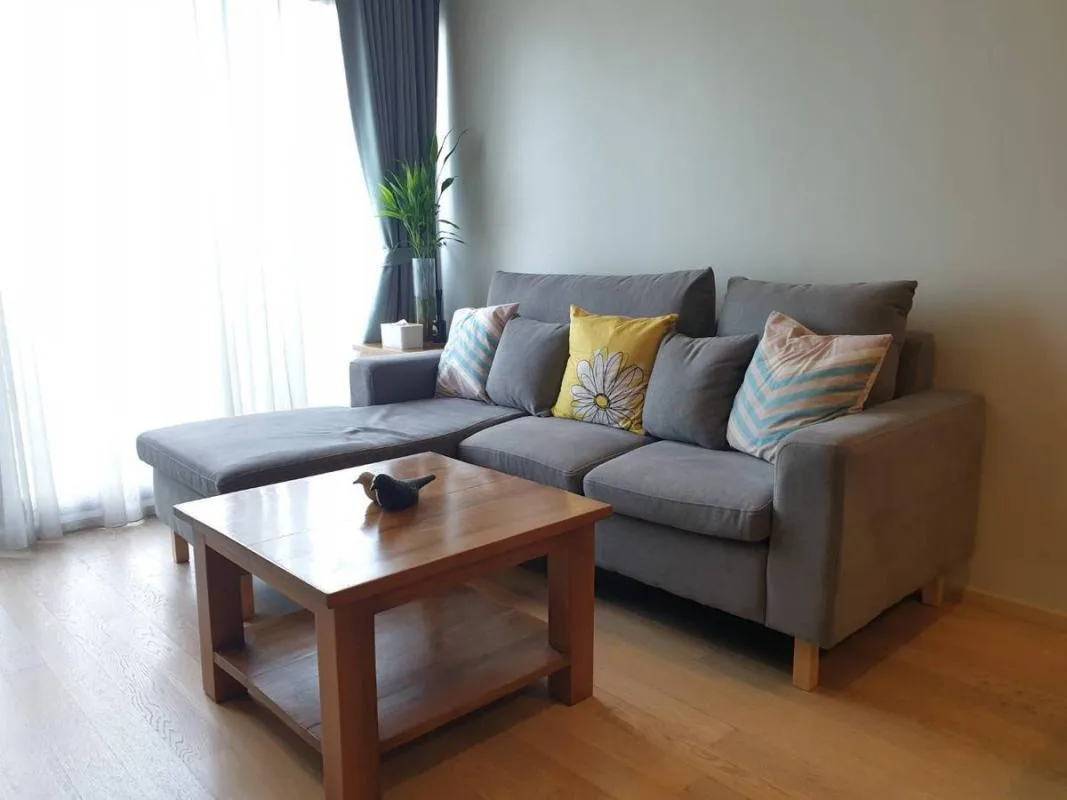 Property photos for Noble Refine