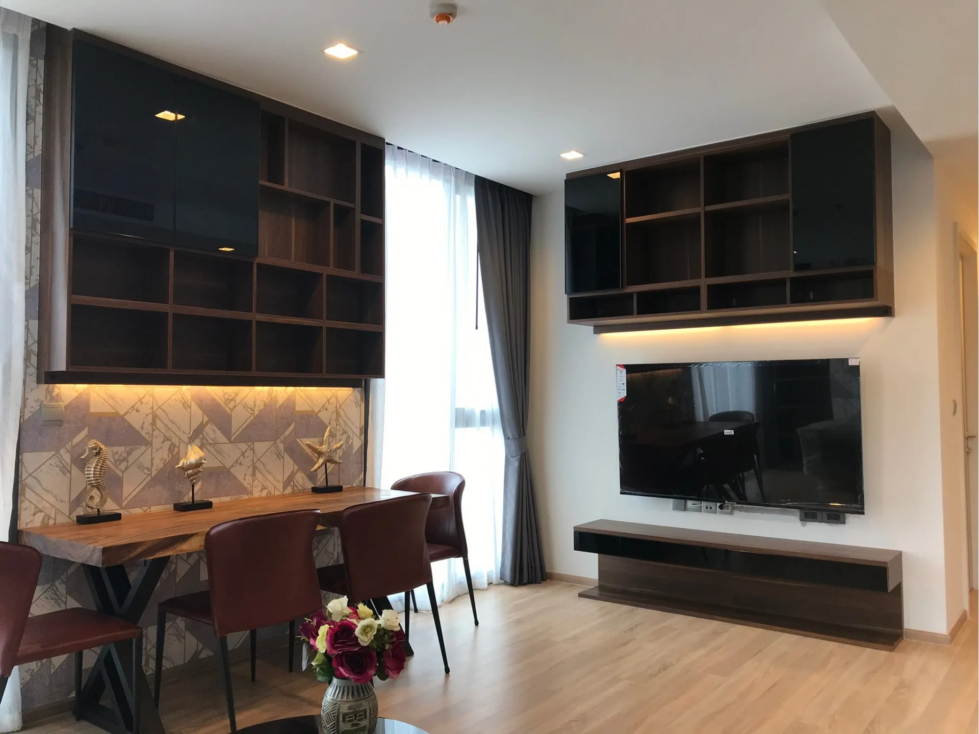 Property photos for THE LINE Phahol - Pradipat
