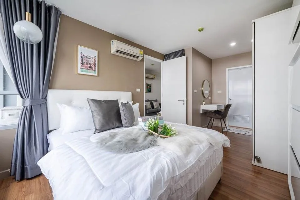 Property photos for The Clover