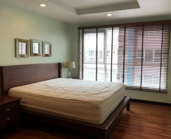 Property photos for Avenue 61
