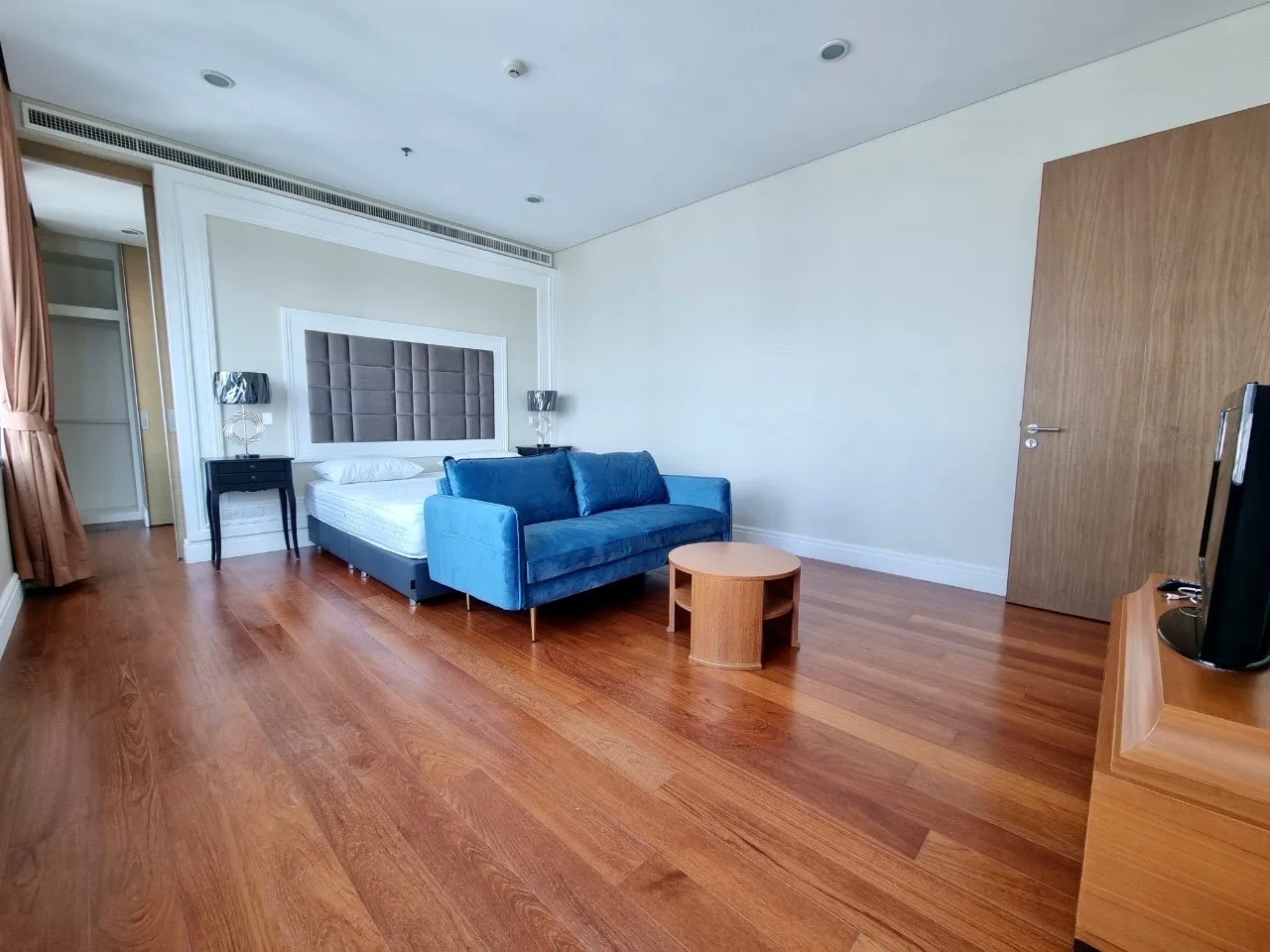 Property photos for Bright Sukhumvit 24