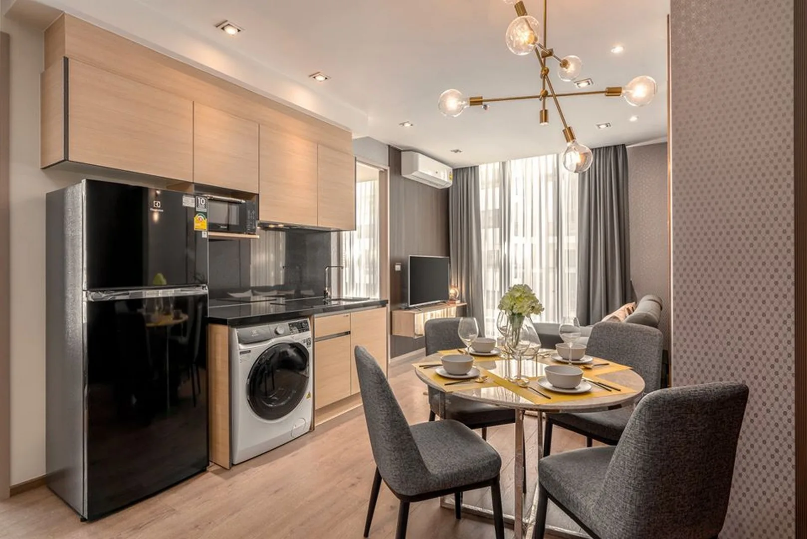 Property photos for Park Origin Phromphong