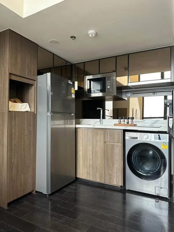 Property photos for Park Origin Thonglor