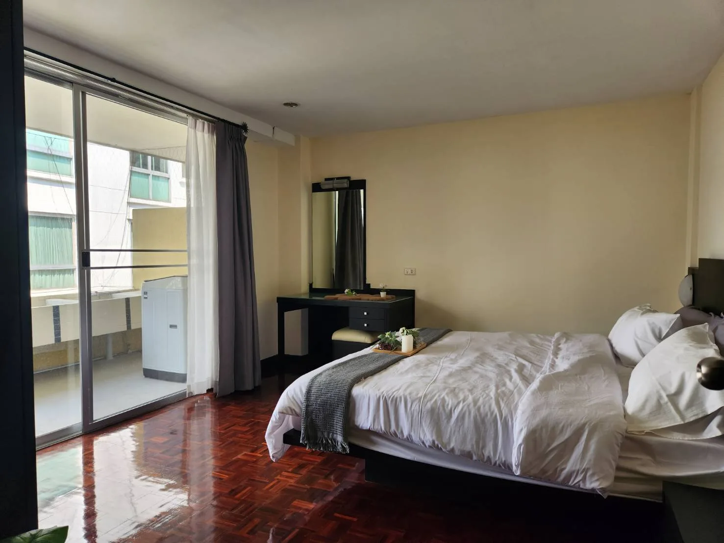 Property photos for Charktip Court