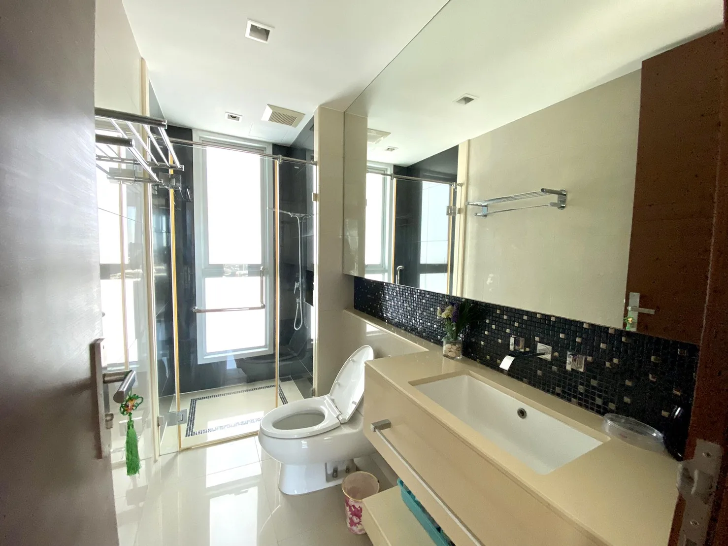 Property photos for The Address Asoke