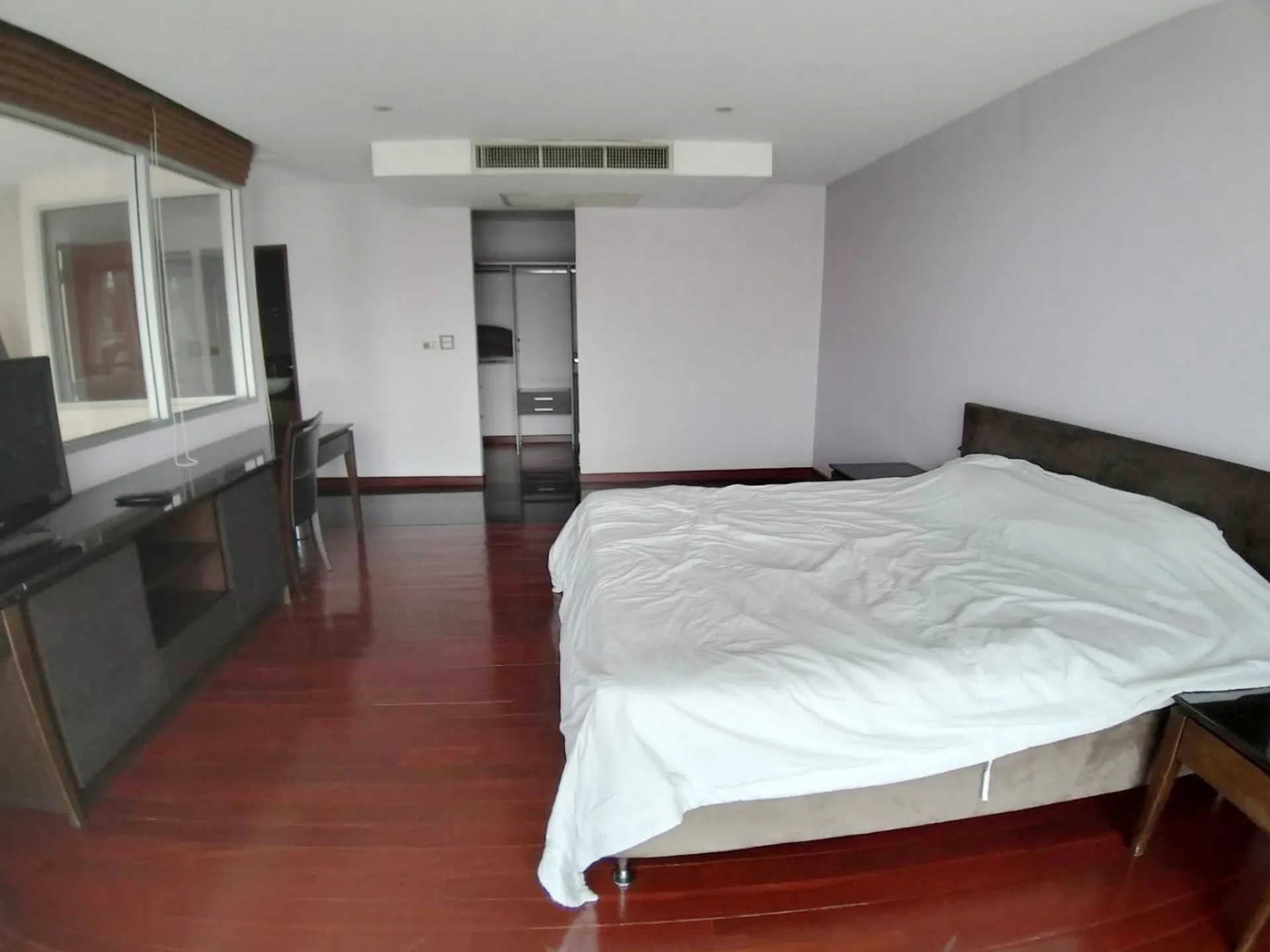 Property photos for Seven Place Executive Residences