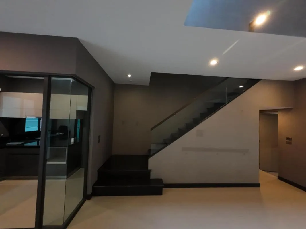 Property photos for The Landmark Ekamai-ramindra